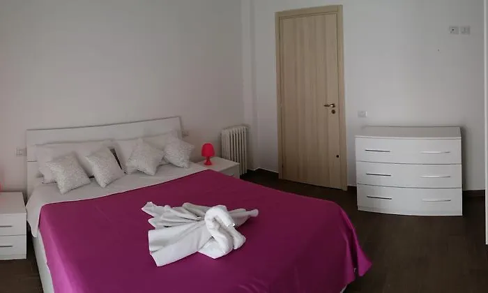 住宿加早餐酒店 Da Lucia 3*