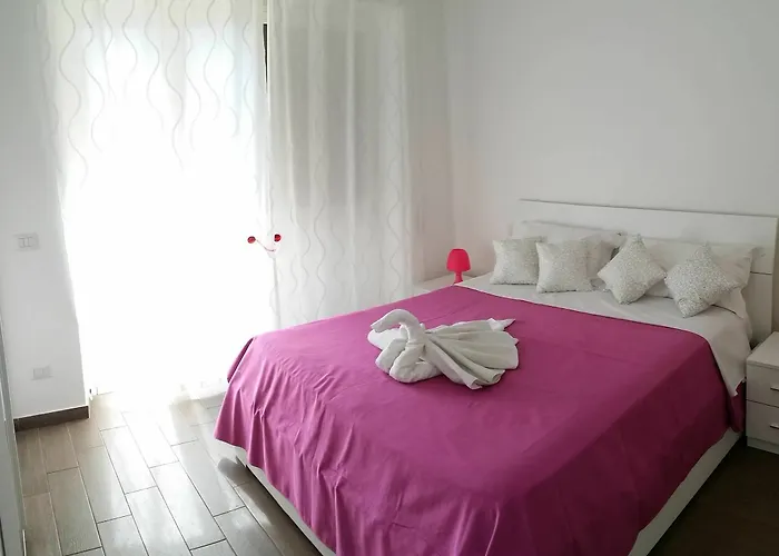 住宿加早餐酒店 Da Lucia 3*